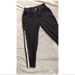 Under Armour Capri Joggers